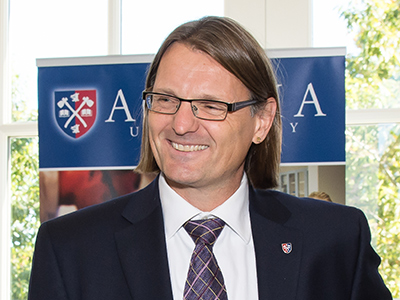 Dr. Richard Karsten