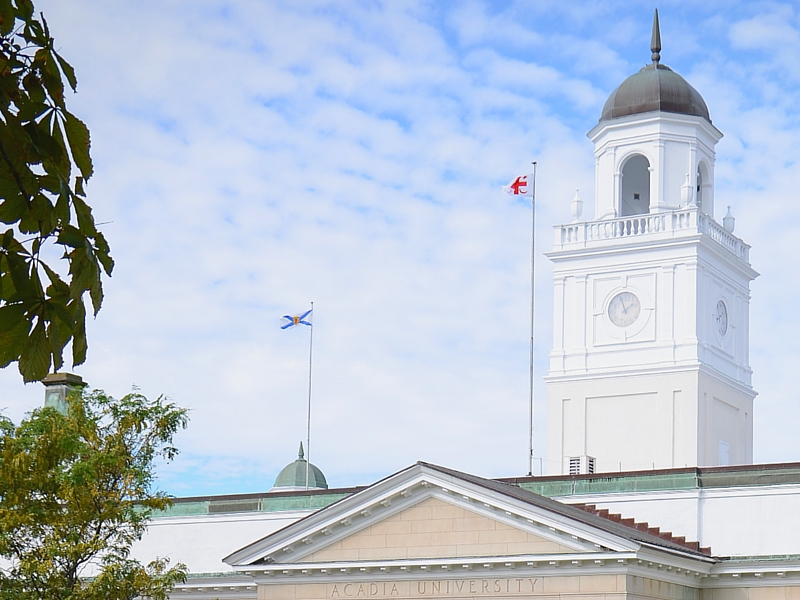 Acadia hosts English summer school for immigrants