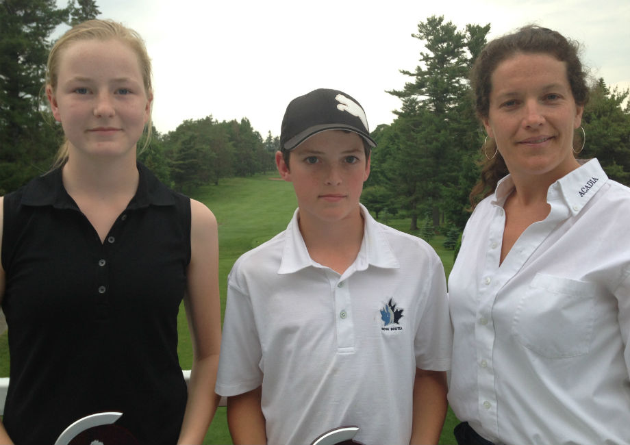 tl_files/sites/advancement/resources/Oonagh, 2 young golfers, june2013.jpg
